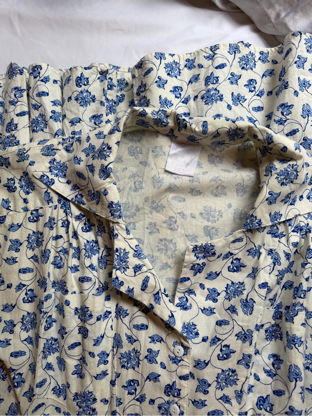 Byer Too Floral Blue and White Midi Dress - Women's - Picture 3 of 3